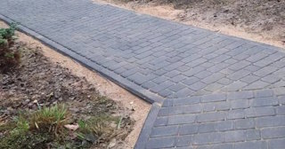Укладка тротуарной плитки на основание в Липецке в октябре
