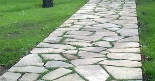 Профессиональная укладка камня на дорожки в Липецке в октябре