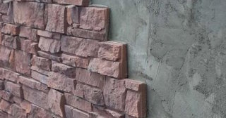 Качественная отделка цоколя фундамента снаружи в Липецке в октябре